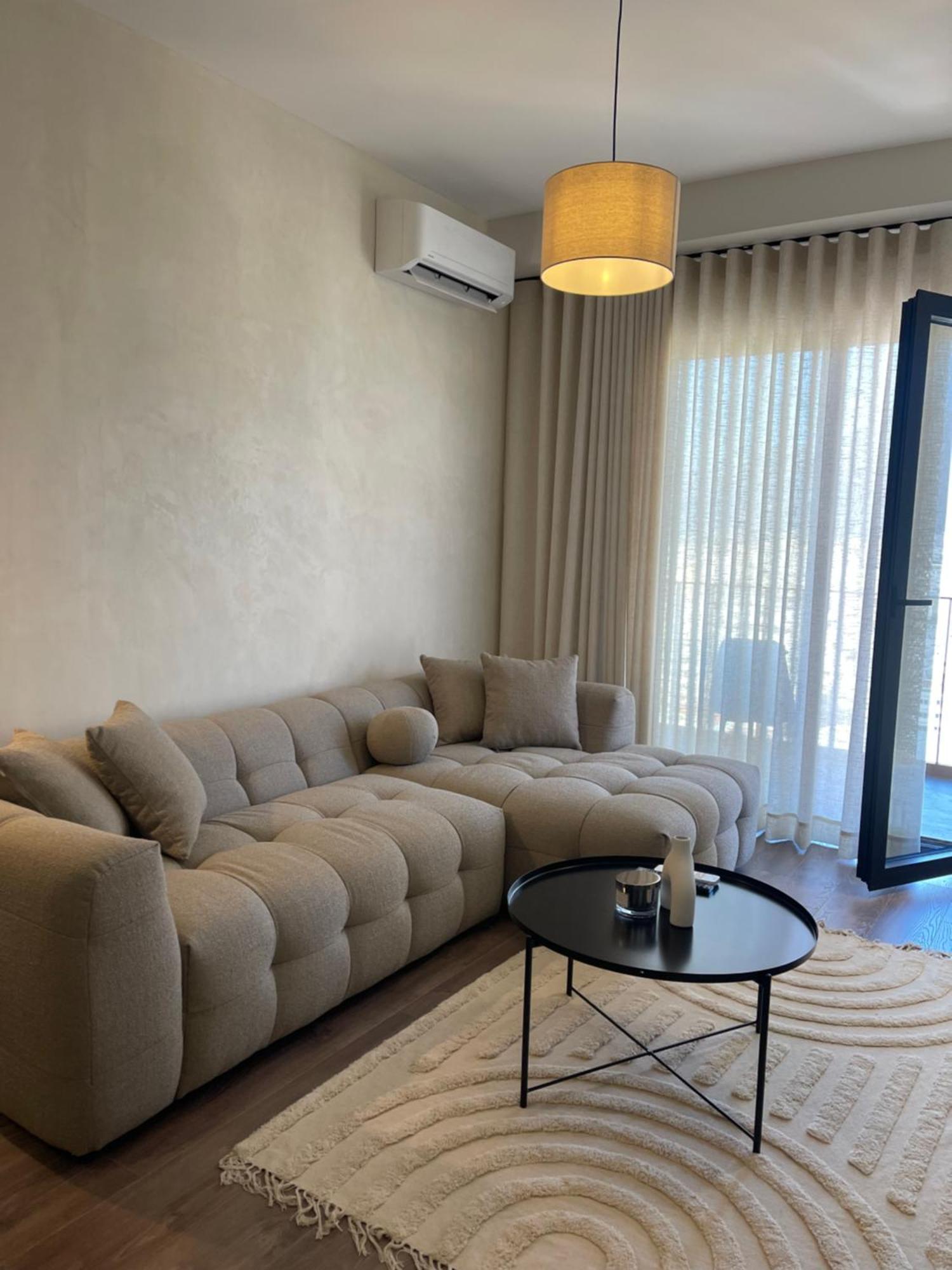 Square Inn Garden Aparthotel 티라나 외부 사진