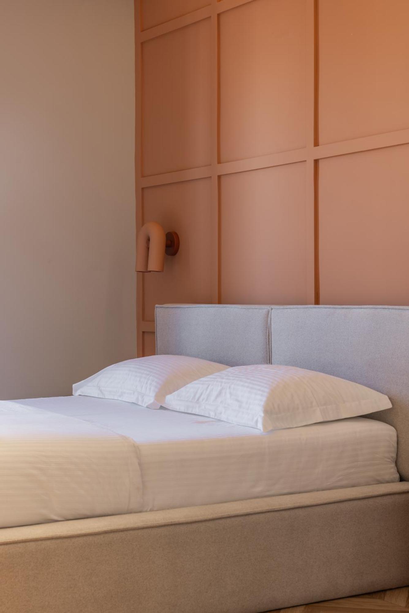 Square Inn Garden Aparthotel 티라나 외부 사진