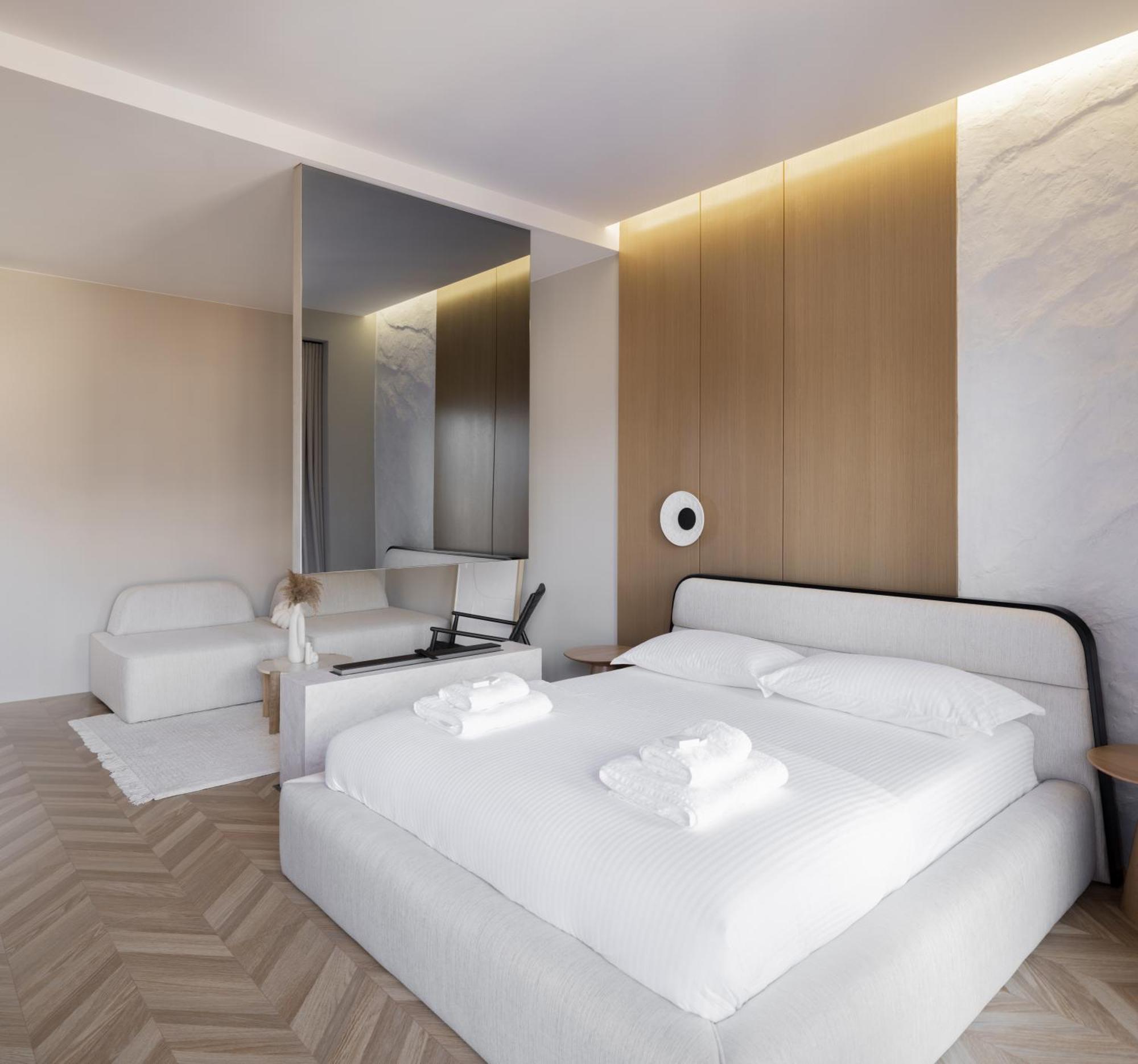 Square Inn Garden Aparthotel 티라나 외부 사진