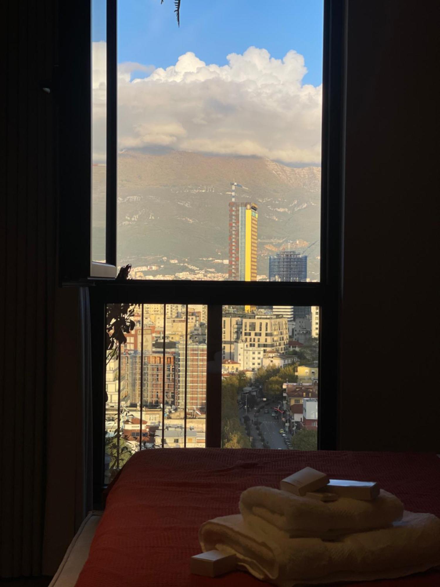 Square Inn Garden Aparthotel 티라나 외부 사진