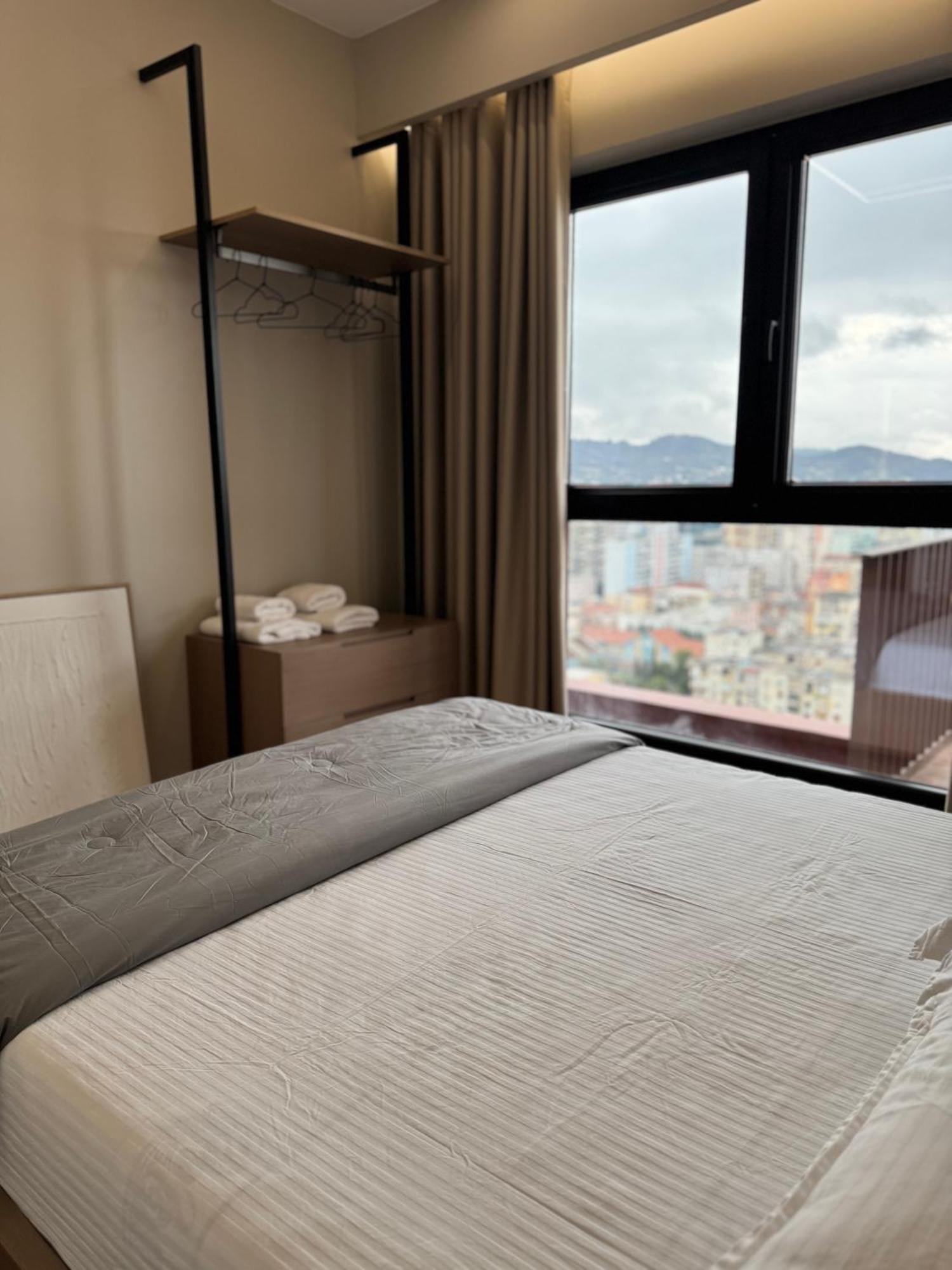 Square Inn Garden Aparthotel 티라나 외부 사진