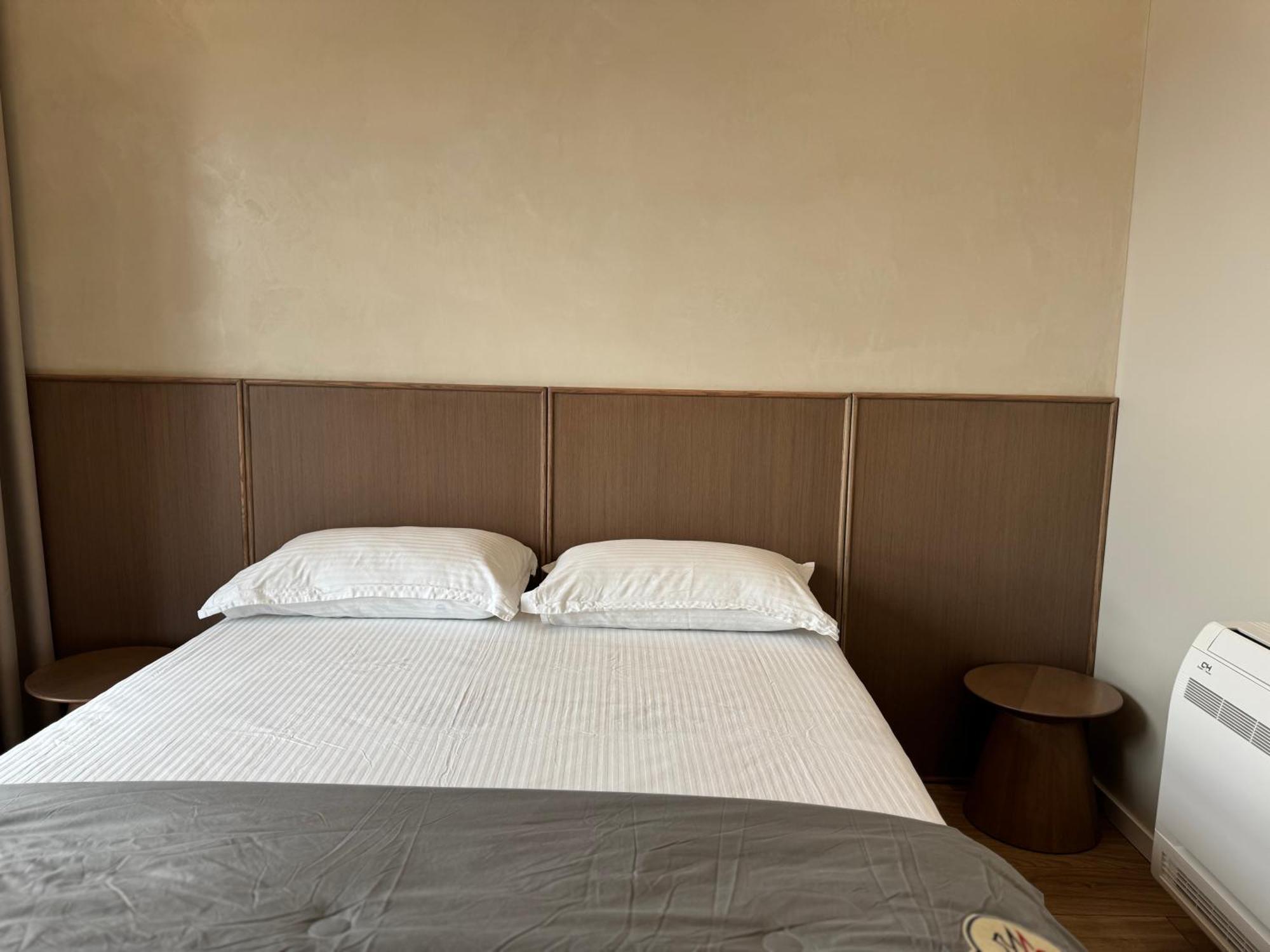 Square Inn Garden Aparthotel 티라나 외부 사진